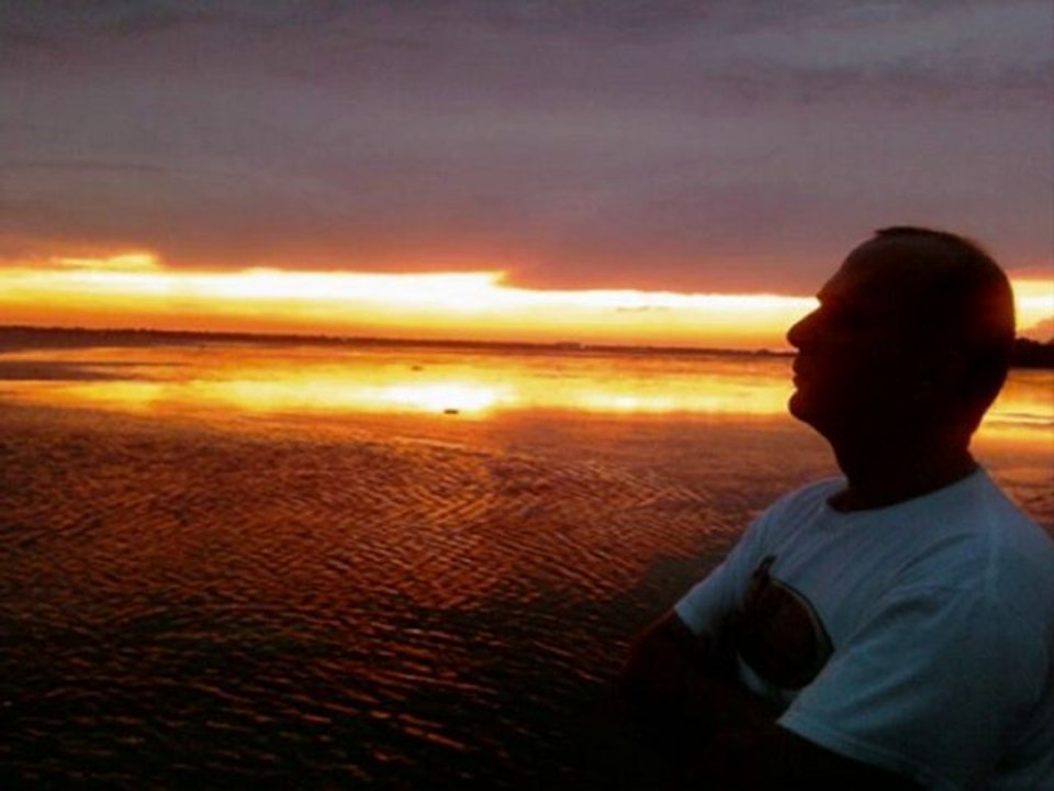 Anam benim. Soz ve Muzik- Ayhan Papila