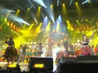 Shakira - Waka Waka (Live WC 2010 HD)
