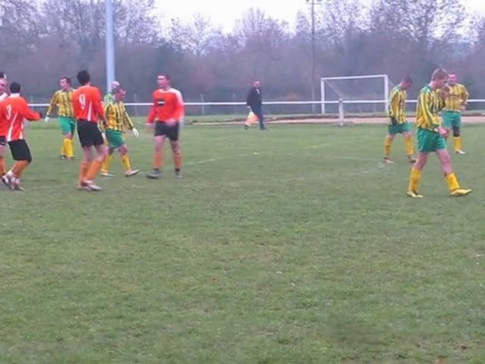 Football, 3e division: Feuquières bat Formerie B