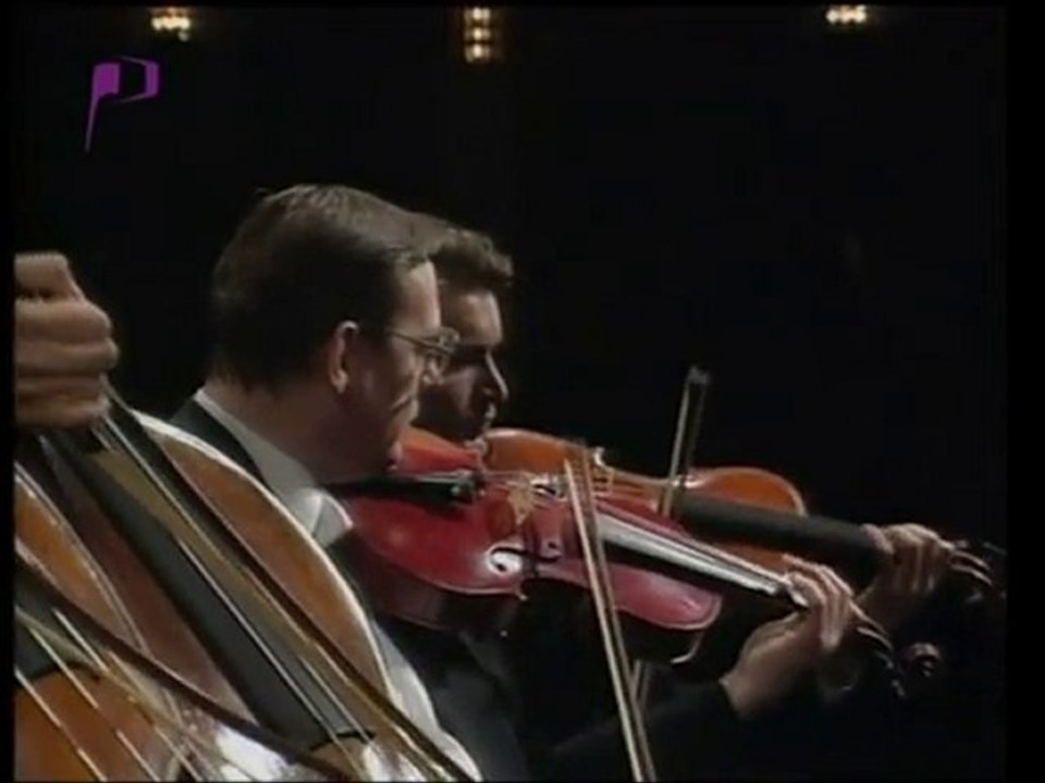 Mozart-Divertimento K136