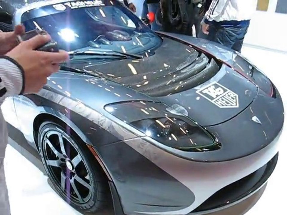 Paris Mondial de l’Automobile 2010: Tesla Roadster Tag Heuer
