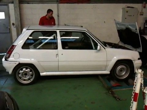 super 5 gt turbo au banc (tire à blanc)