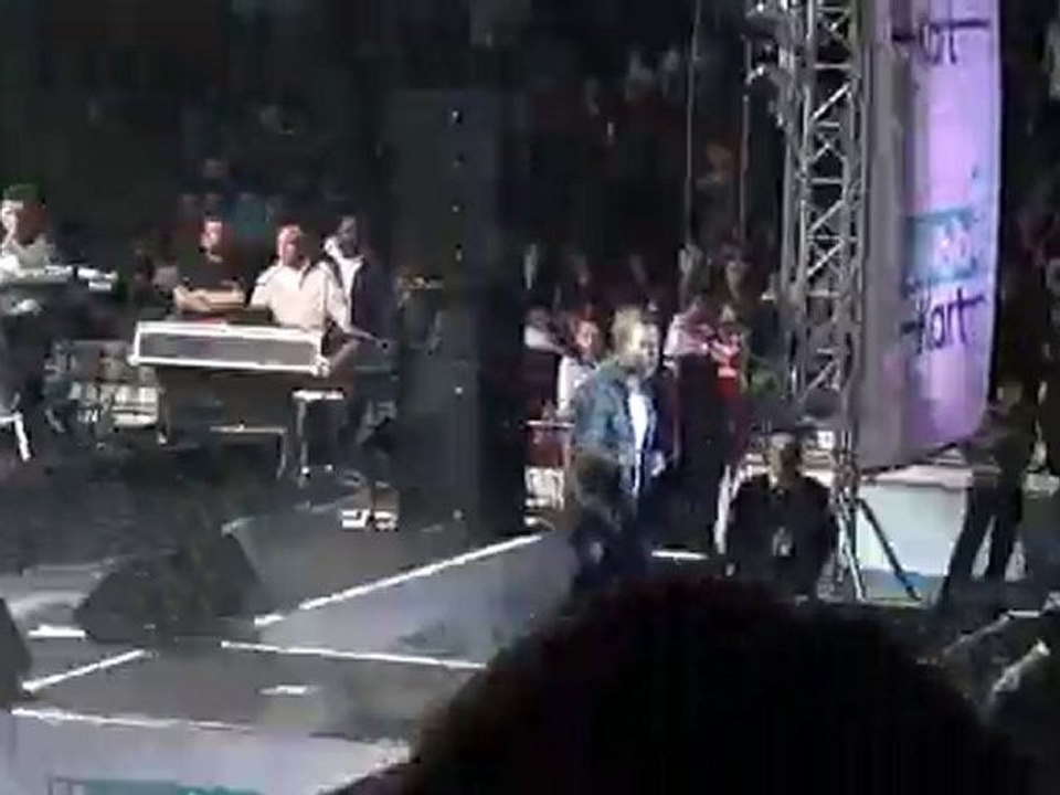 Mustafa Sandal 2010 Rize Universitesi Konseri Hadi Sana Gecm