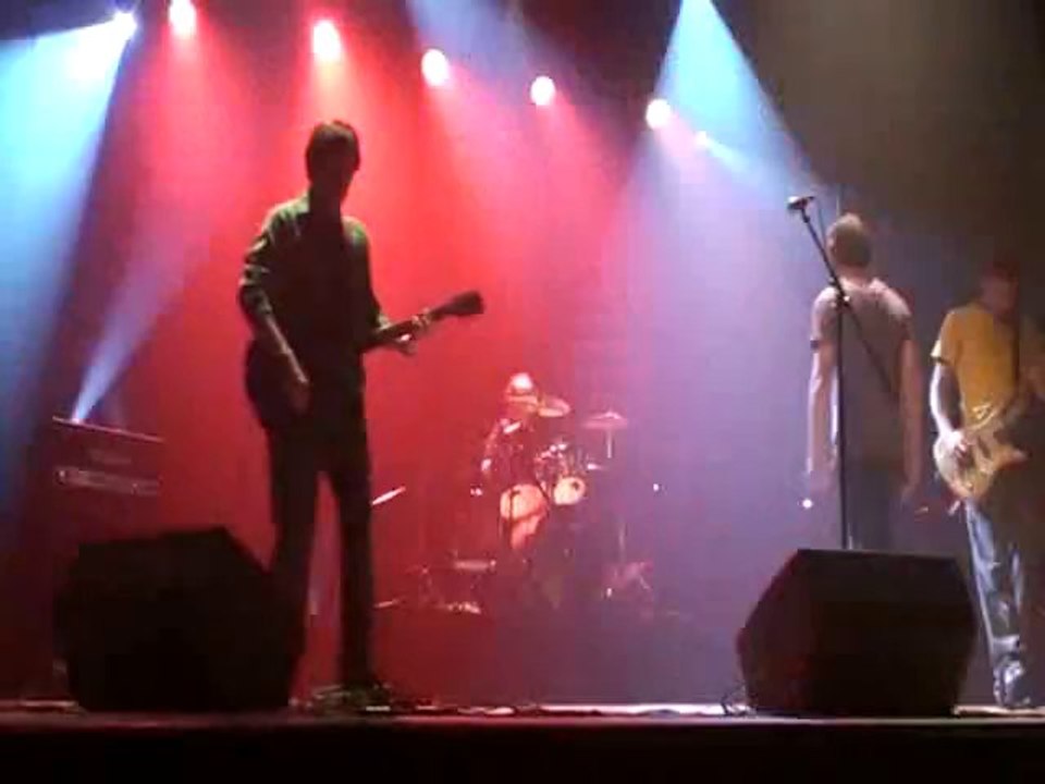 Hors service - Scènes croisées