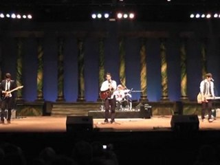 UN NEN, UN SOMRIURE  Teràpia de Shock - 3