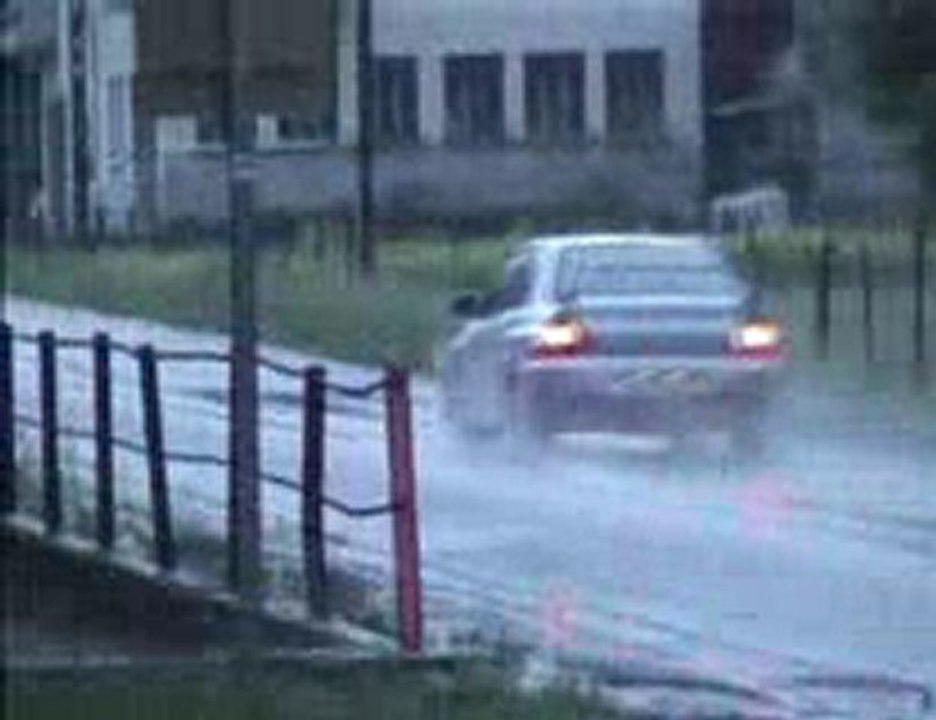 MT-R vidéo sponsors (mitsubishi lancer evo 9)