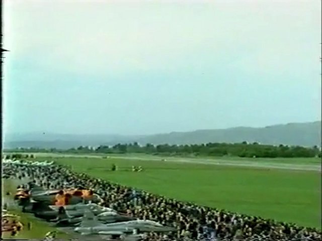 Mirage F1 passe le mur du son en Meeting Aeriens