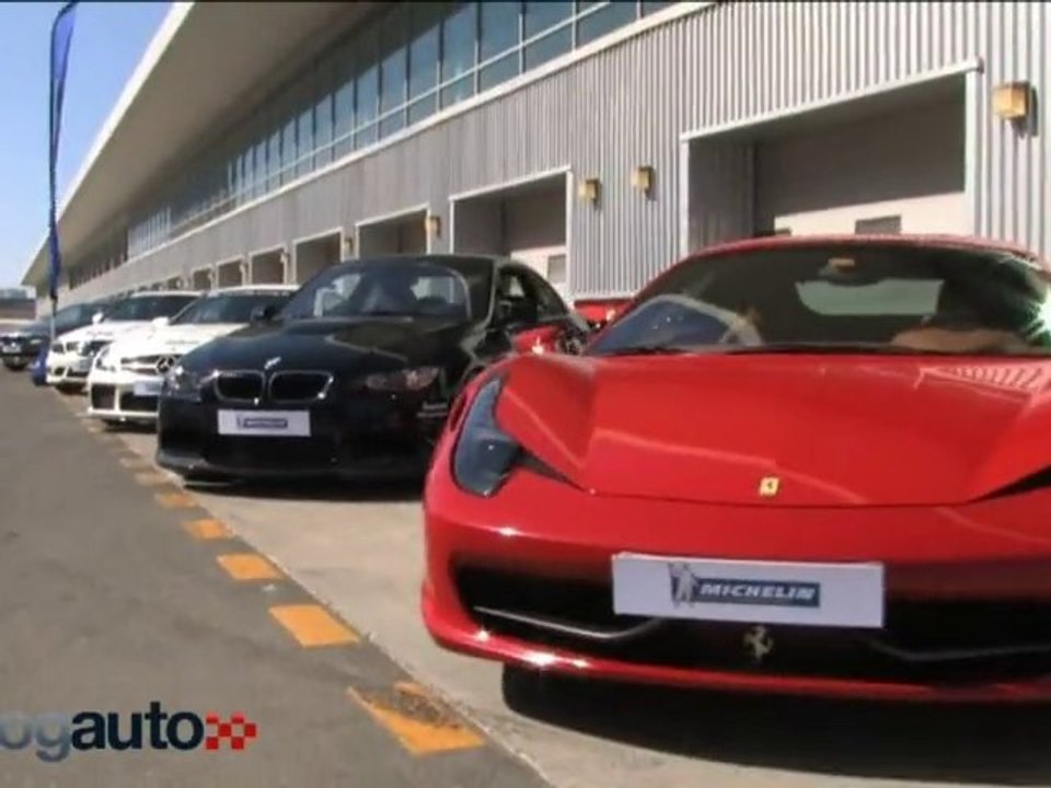 Porsche, Ferrari... le Michelin Pilot Super Sport à Dubaï