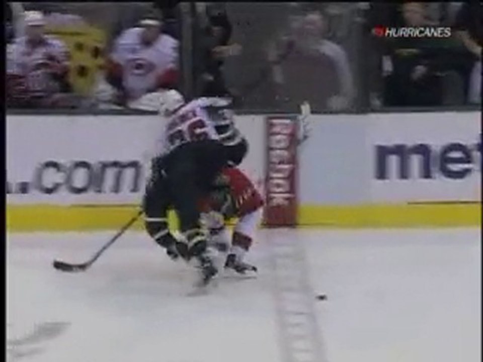 Hurricanes - Stars Highlights (12/10/10)
