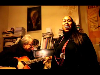 Duet : ChesZerae, Miss Harlem Brown Eyes, & Jempi.