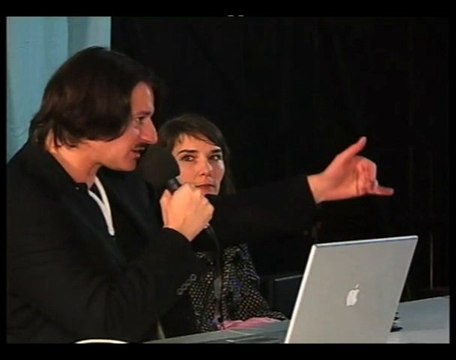 Table ronde sur Second Life : Les Métavers et les Cosplays