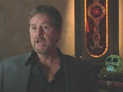 Celebrities Who Died Performing : What happened when Dick Shawn died on stage?