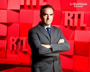 C. Baldelli : "Les tablettes crèveront tous les écrans"