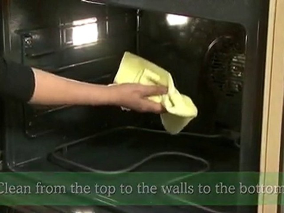 How to Clean an Oven
