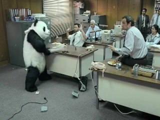Episode 2: le méchant panda au bureau ! - Vidéo Dailymotion