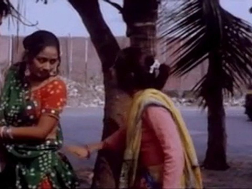 Shahrukh Bola Tu Khoobsurat Hai PreDvD Pt4 Apnicommunity.com