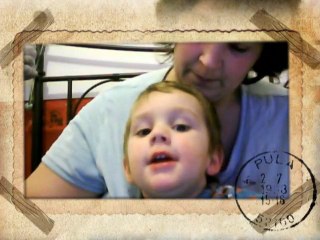 arthur chante ptit papa noel :)