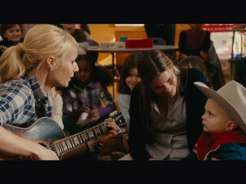See Gwyneth Paltrow & Tim McGraw in a COUNTRY STRONG Clip