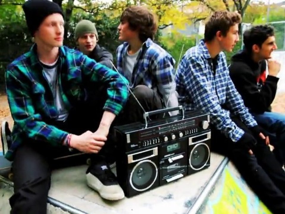 the admirals - bass! man.2010 (official music video)