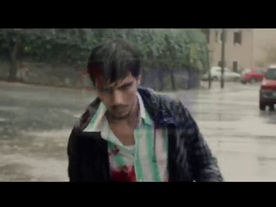 Ayna Gemiler Sapasağlam Orjinal Klip