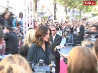 Le tapis rouge de Mange Prie Aime avec Julia Roberts