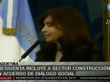 Cristina Fernández incluye a sector de construcción en acuerdo de diálogo social