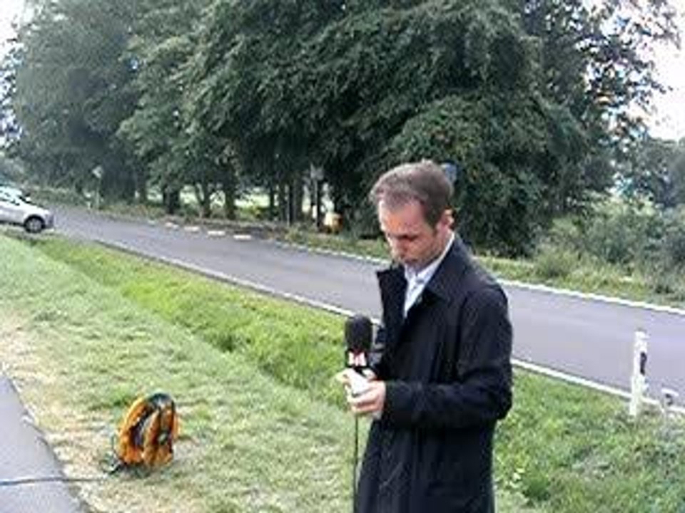 Pascal praud avant un direct + le journaliste de M6 CDM 2006