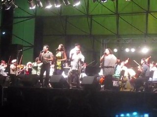 Nunca es Tarde para Amar gaita con la Sinfónica en Valencia