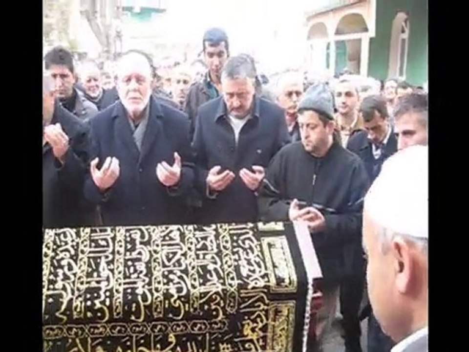 Şevki Yener'in Cenazesi