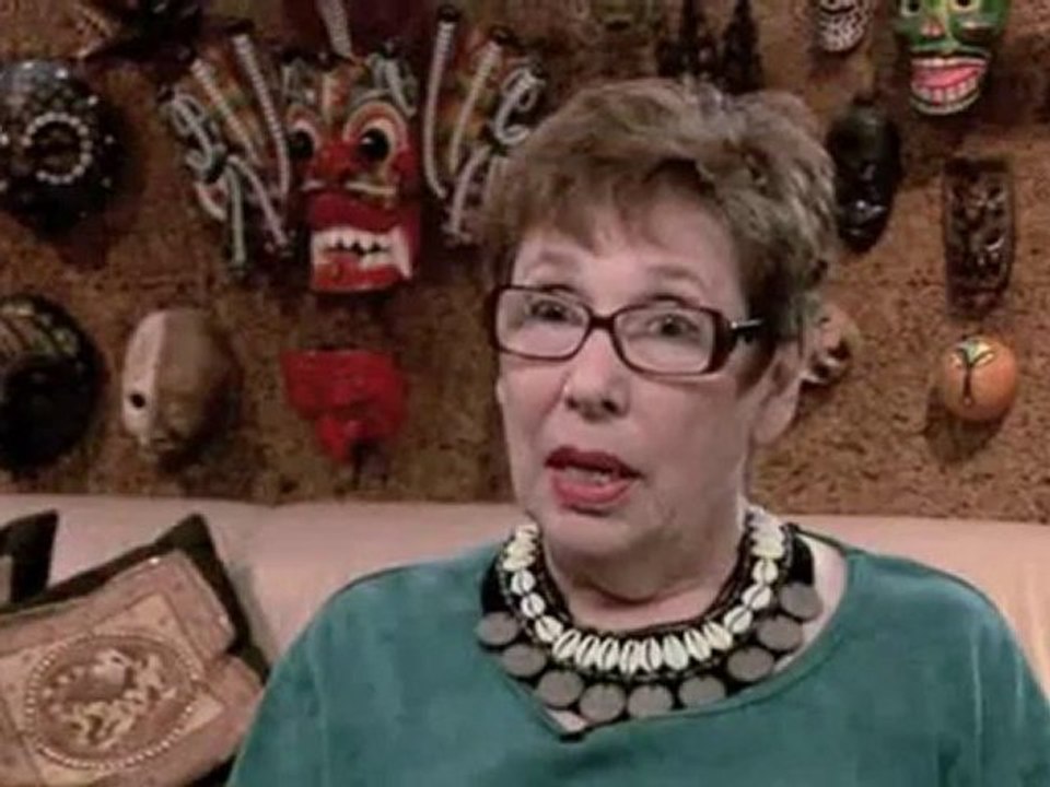 Table Manners Across Cultures : How do table manners differ among cultures?