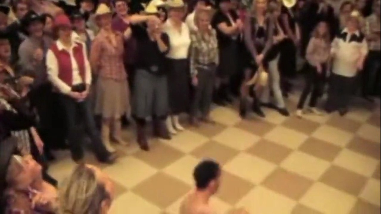 FOU DE DANSE COUNTRY