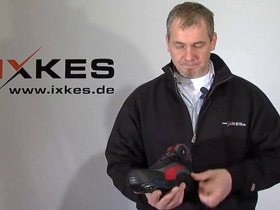 Versicherung am Fuß. S3 Sicherheitsschuhe Puma