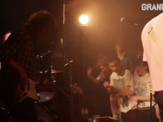 Born Ruffians - "I Need A Life" live @ La Maroquinerie, ...