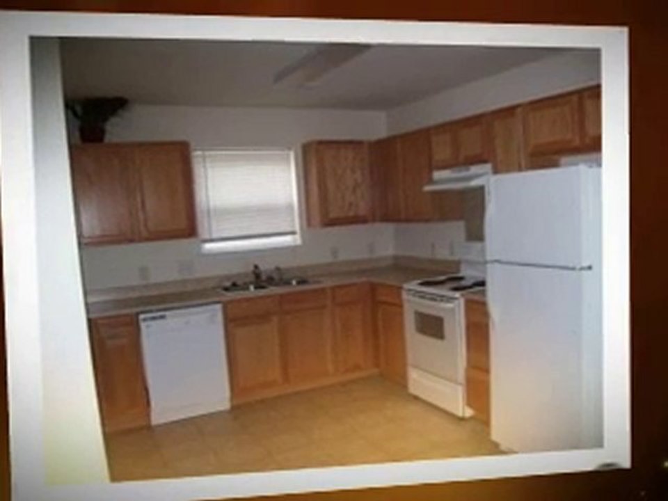 1214 Pinehaven CT