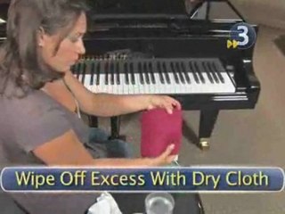 How To Clean The Ivory Keys Of Your Piano