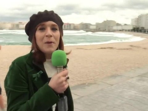 43. Na Coruña fálase: Na praia [Eu Falo - A navalla Suiza]