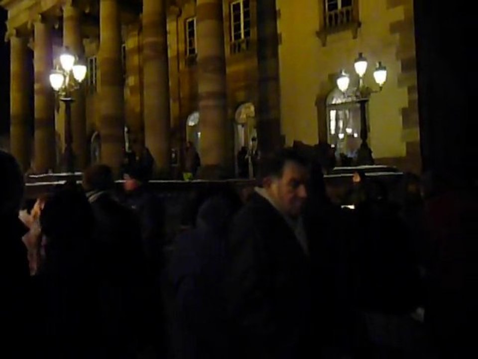 Abba par des péruviens, marché de Noel de Srasbourg