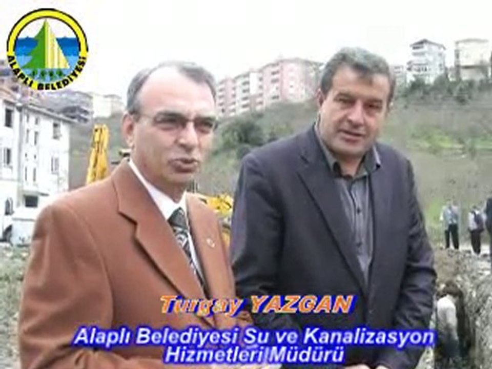 ALAPLI BELEDİYESİ İÇME SUYU BORULARINI YENİLİYOR