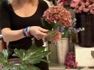 How To Do Hydrangea Arrangements