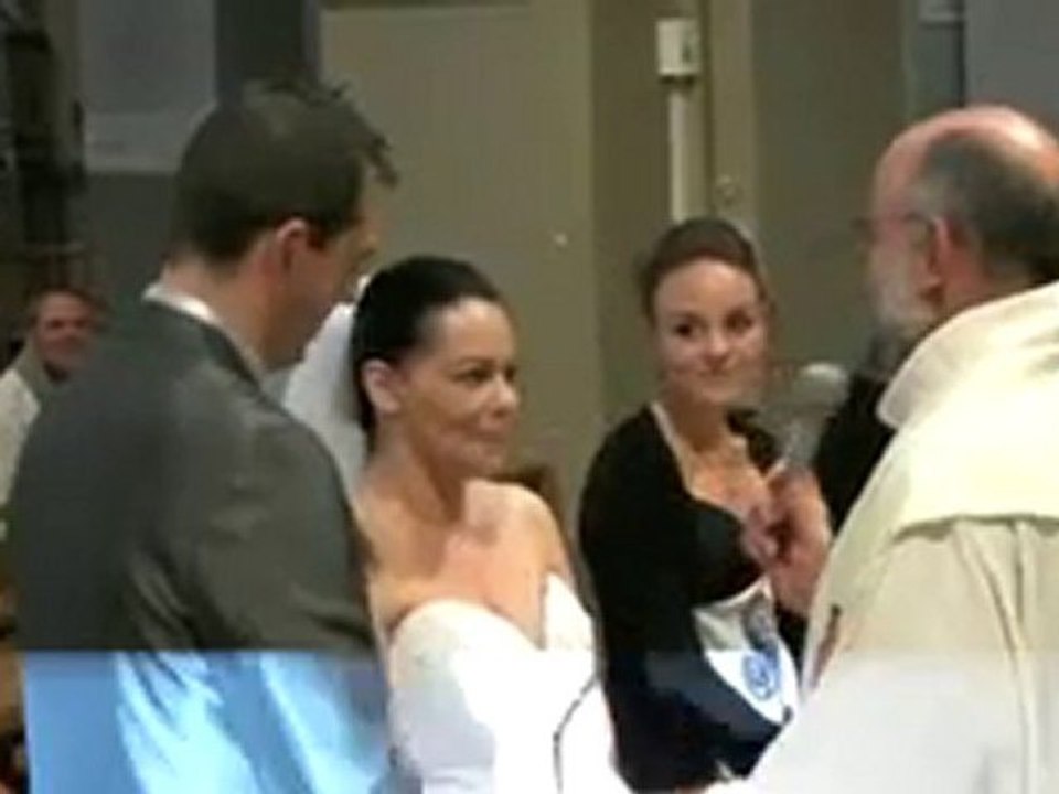 Cérémonie de mariage à l'église