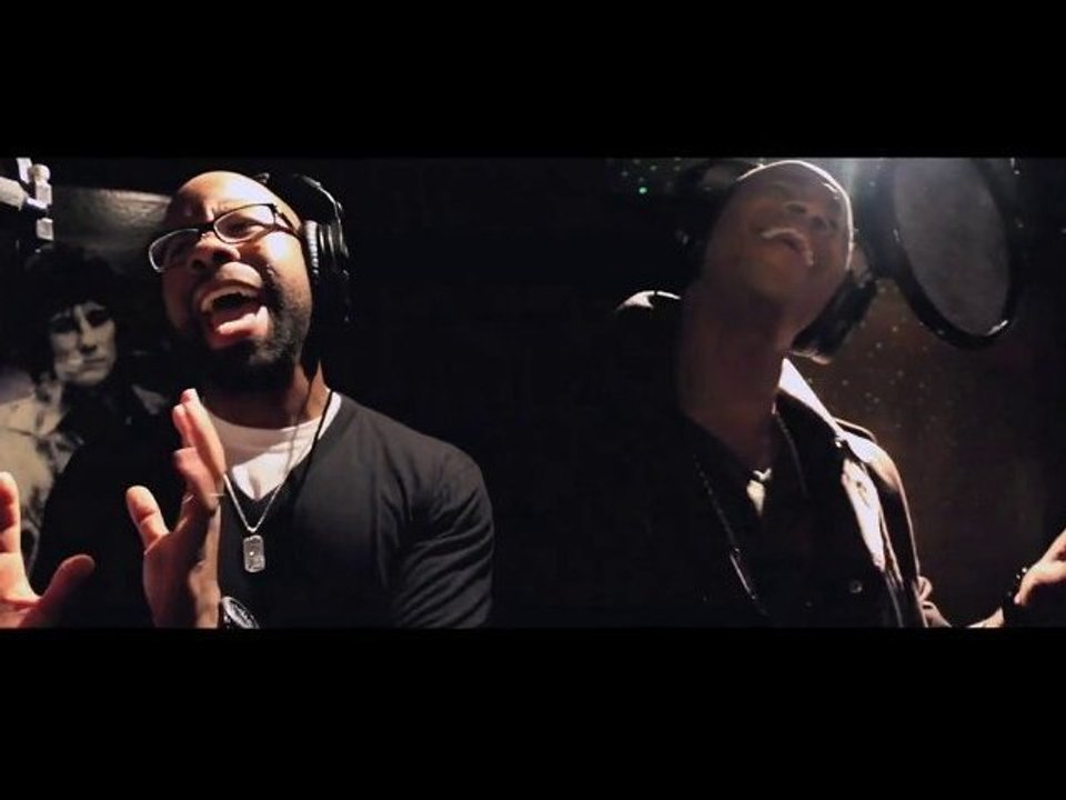 Bryan J feat. J.Que Smith - Let It Snow