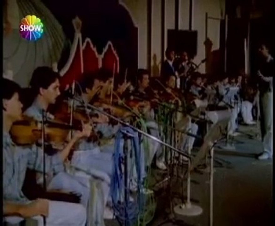 İbrahim Tatlıses- Yalnızım