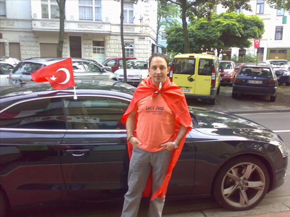 sevdiysem sucum neydi bilsem severmiydim seni