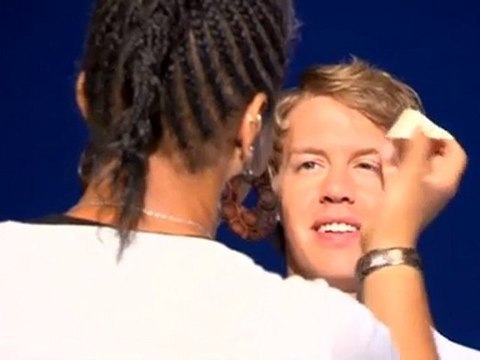 Head and Shoulders Making Off