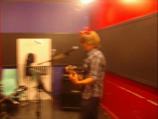 Wonderwall cover. Timothee.