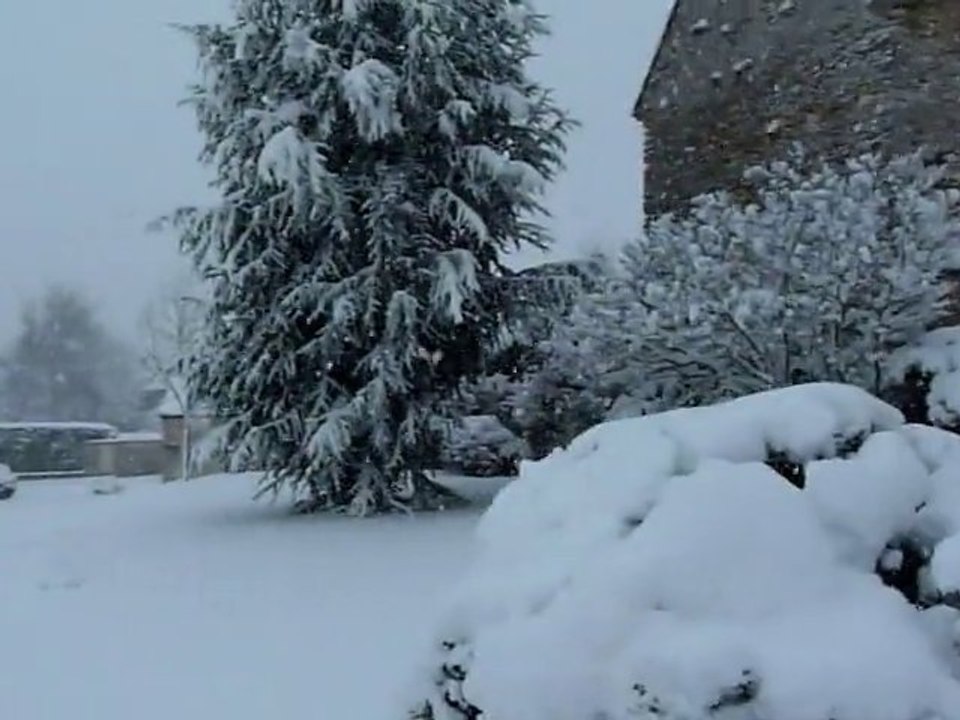 Arnouville Lès Mantes sous la neige