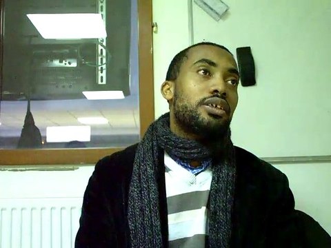 Mohamed Bajrafil - Servir du porc à un non-musulman