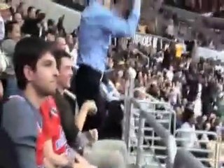 Gençlere taş çıkartan dede