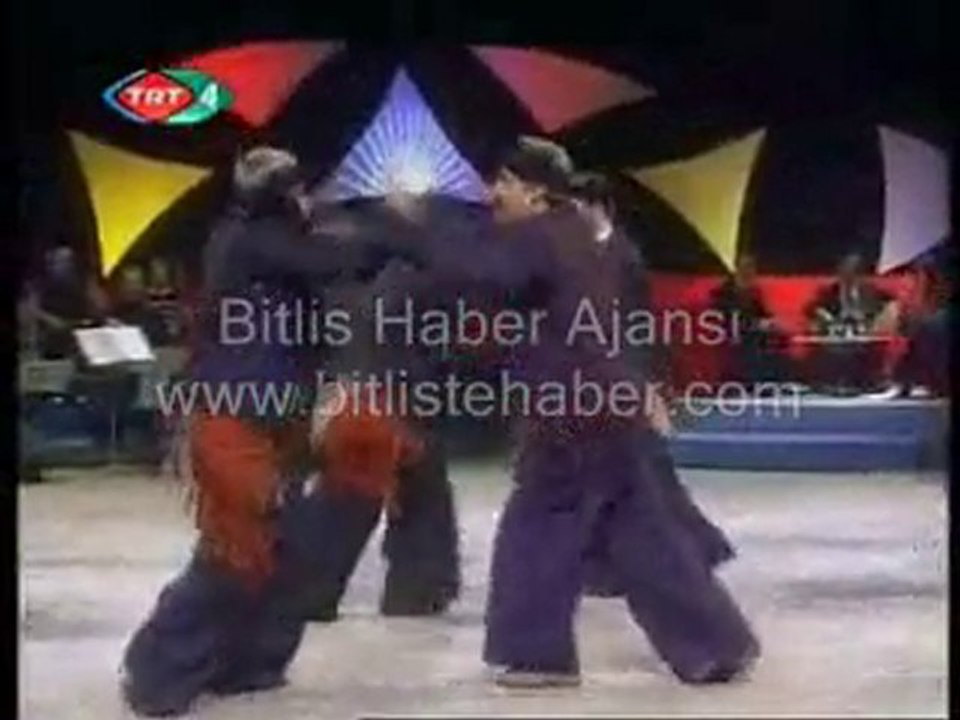 Oyunu Birde Ustalarından İzleyin BitlisteHaber.Com