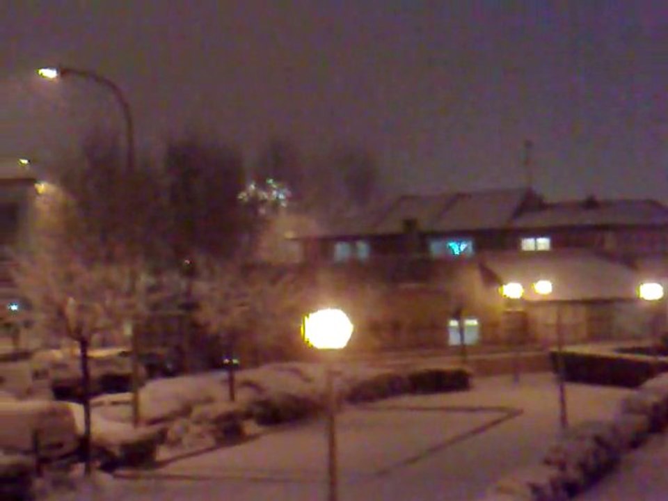 créteil sous la neige 20/12/2010 a 6h00 du matin